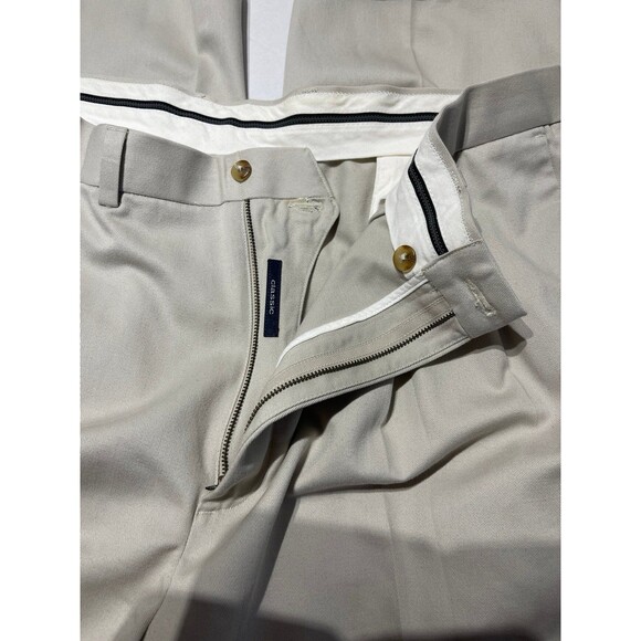 Roundtree & Yorke Easy Care Classic Fit Pants Size 40x34 - Picture 6 of 7